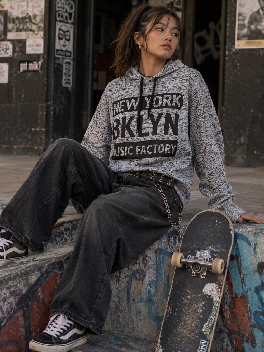 VTG Rare jonathan martin Gray BKLYN 'New York Music Factory' Sweatshirt Skate